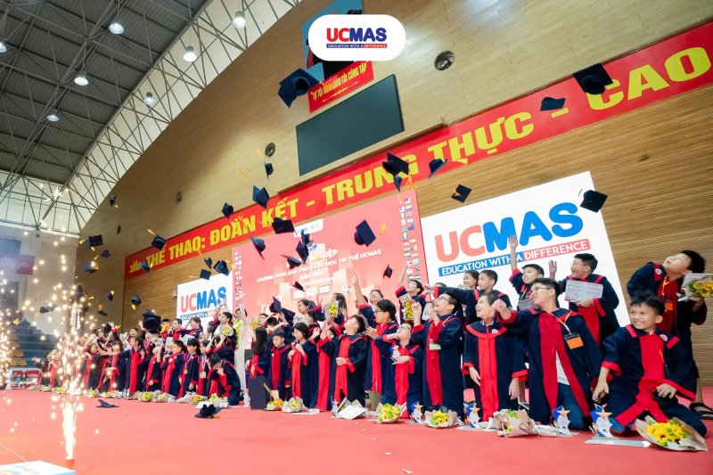 hoc-toan-tu-duy-ucmas-finger-math-soroban-phuong-phap-nao-phu-hop-voi-ban-truyenchuhay-vn-1-3