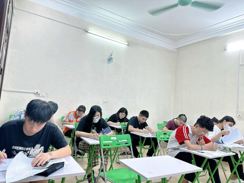 on-thi-toan-cap-toc-trong-1-thang-bi-quyet-hieu-qua-cho-ket-qua-cao-truyenchuhay-vn-1-1